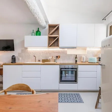 Renting - Neuve - Luxury Triplex Old Town Massena Garibaldi - 4 Bedroom - Ac Appartamento